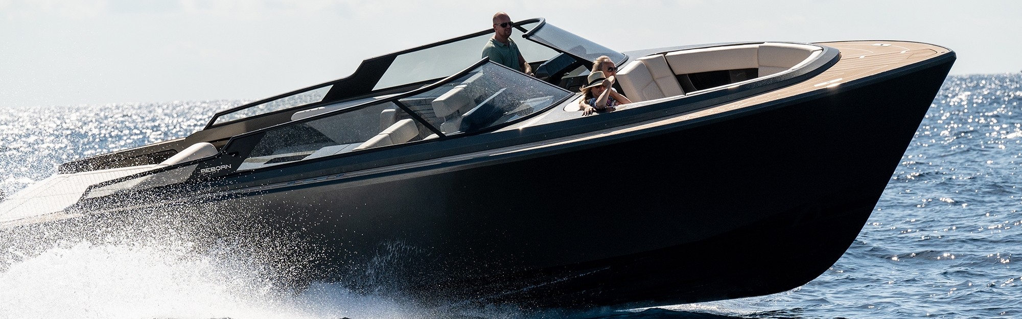 REBORN 38 BOWRIDER