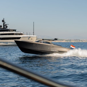 Reborn-Yachts-Gallery